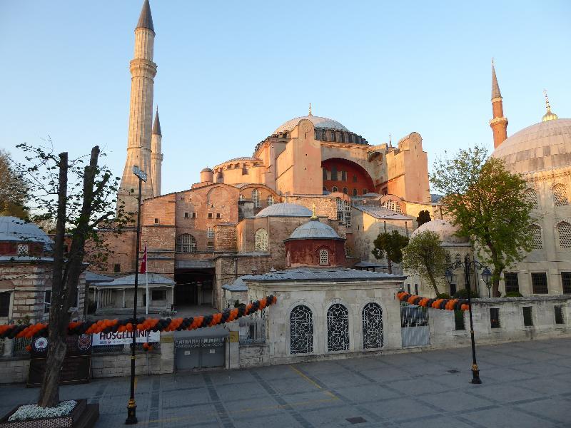 Renzo Istanbul Exterior photo